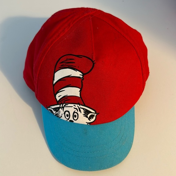 Dr Seuss Cat In The Hat cap for babies 12-24 mth - Picture 1 of 2